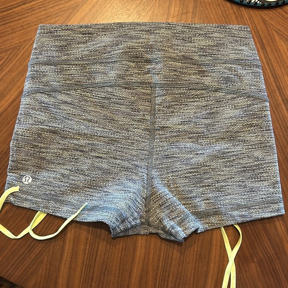 Lululemon shorts, size 6. Gray/yellow - Picture 2 of 3